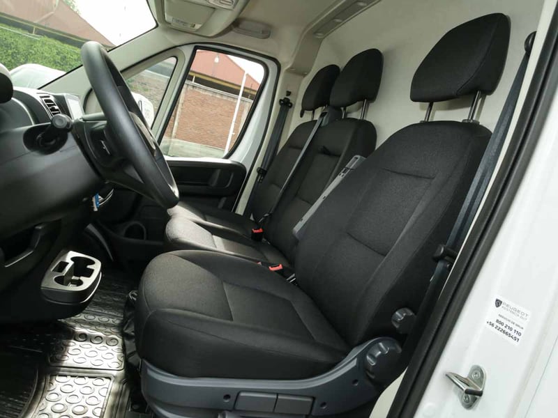Peugeot BOXER MCA FURGÓN  L2H2 DIESEL 140HP MT 2026 - Imagen 7 de 8