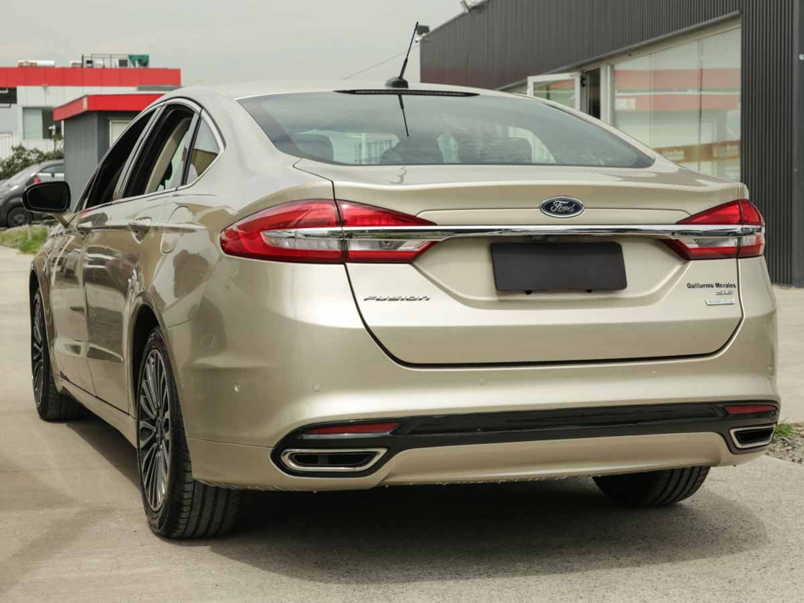 Ford FUSION 2.0 AT ECOBOOST 2017 - Foto 3 de 8