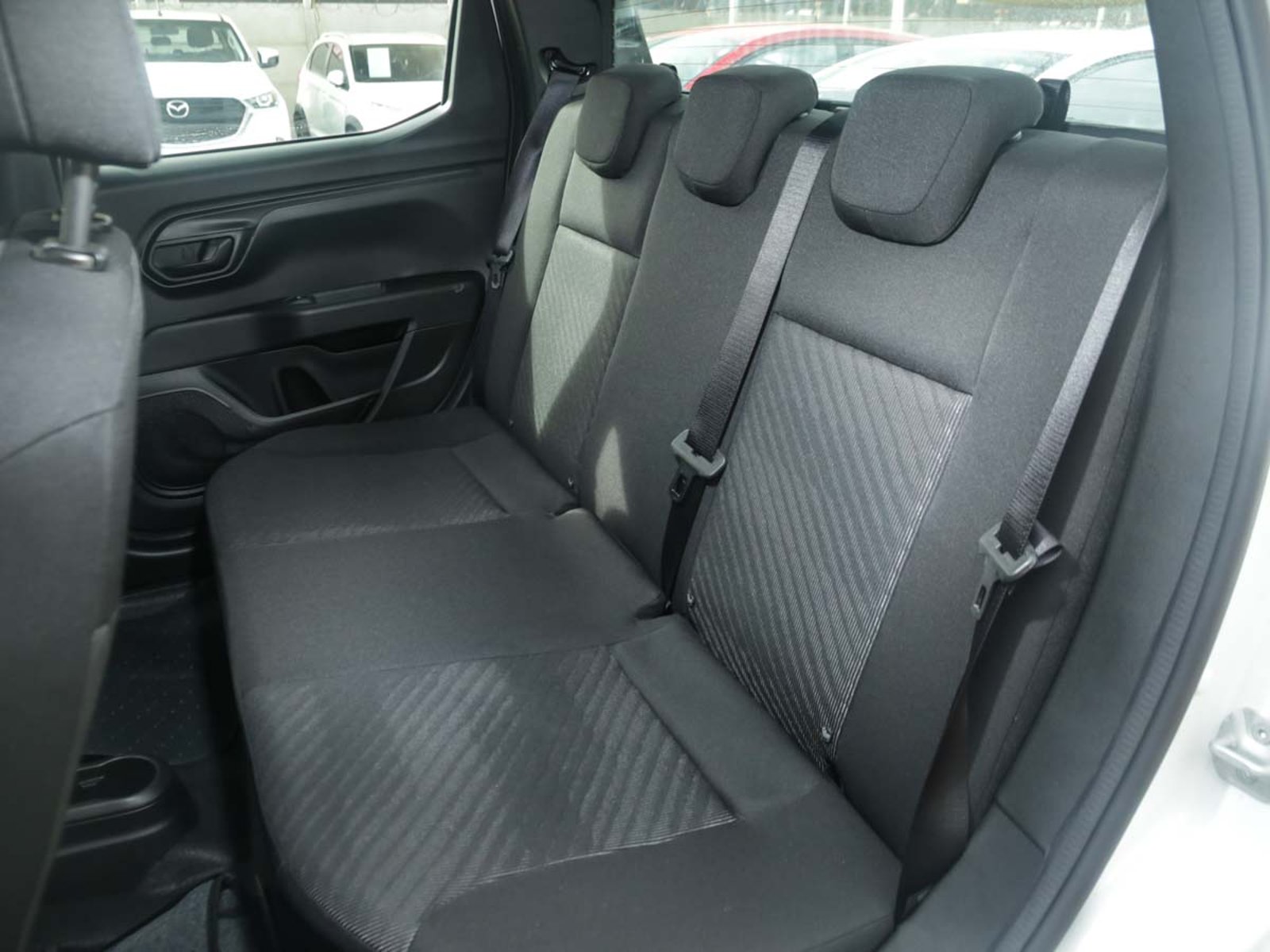 RAM 700 SLT CREW CAB 1.3 MT 2026 - Imagen 8 de 8