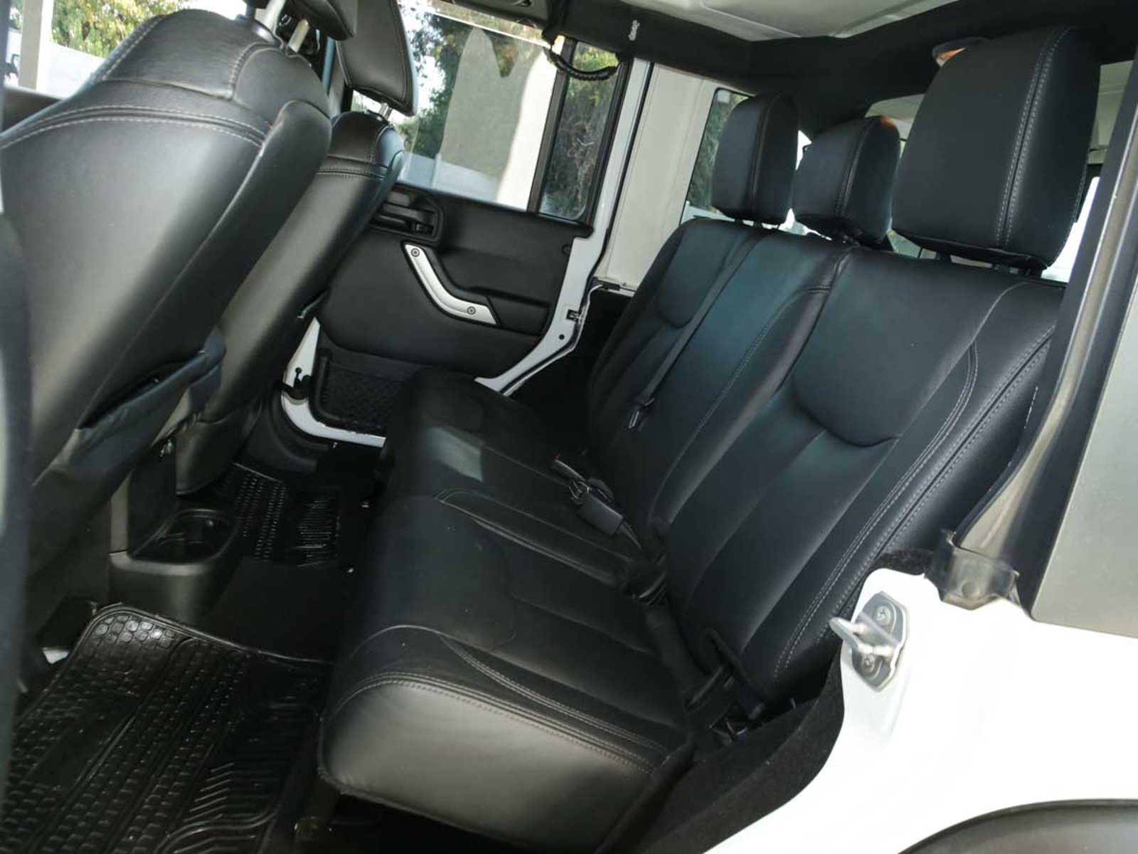 Jeep WRANGLER UNLIMITED 4X4 3.6 AUT 2016 - Imagen 8 de 8