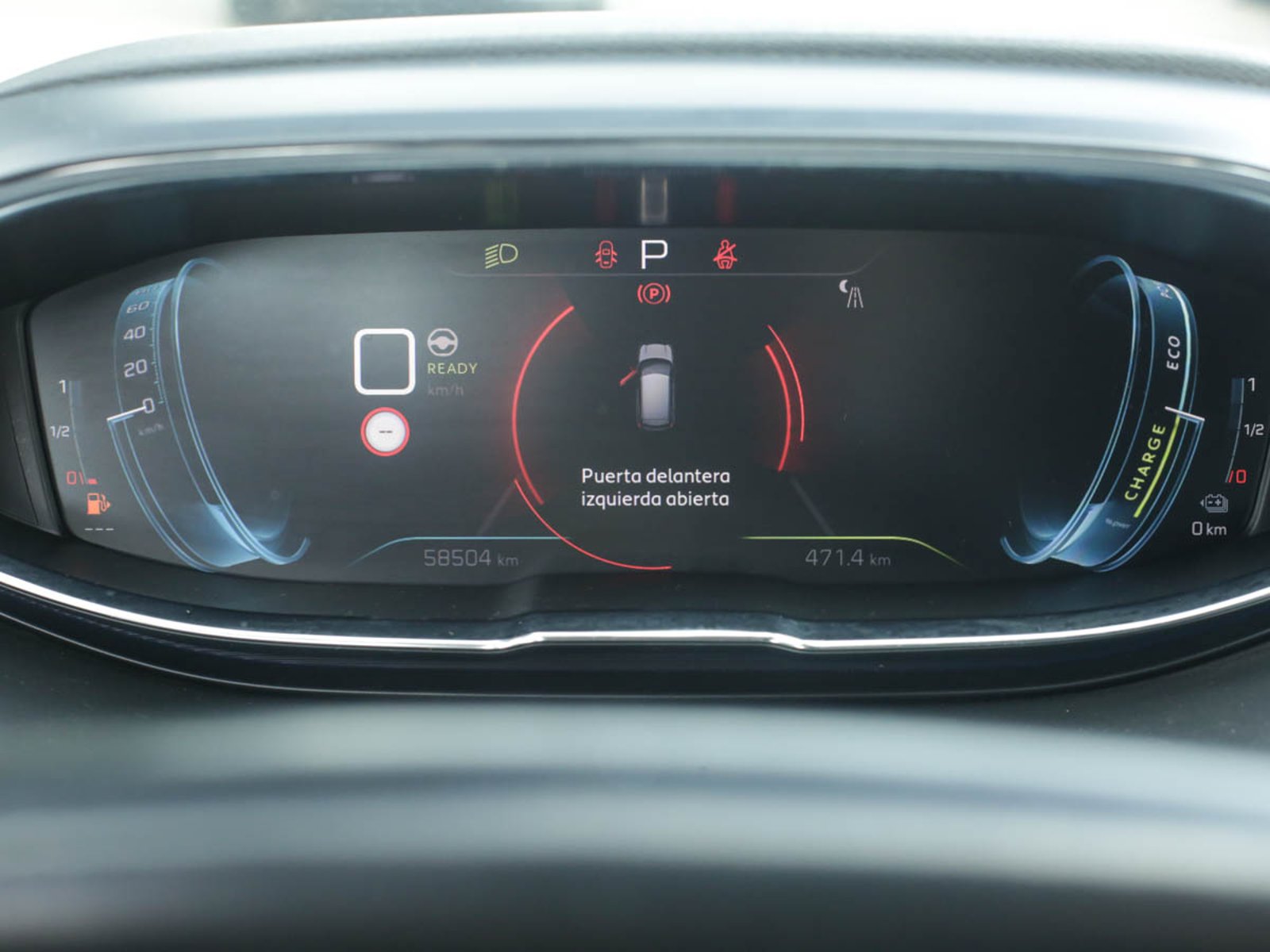 Peugeot 3008 GT HYBRID4 300 EEAT8 2022 - Imagen 19 de 20