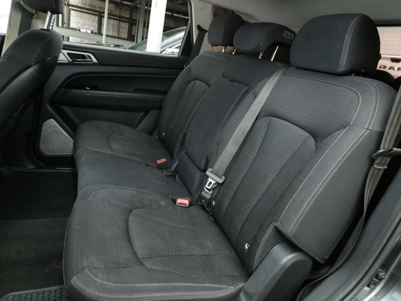 SSANGYONG NEW REXTON 2.2 AUT 2022 - Imagen 8 de 12