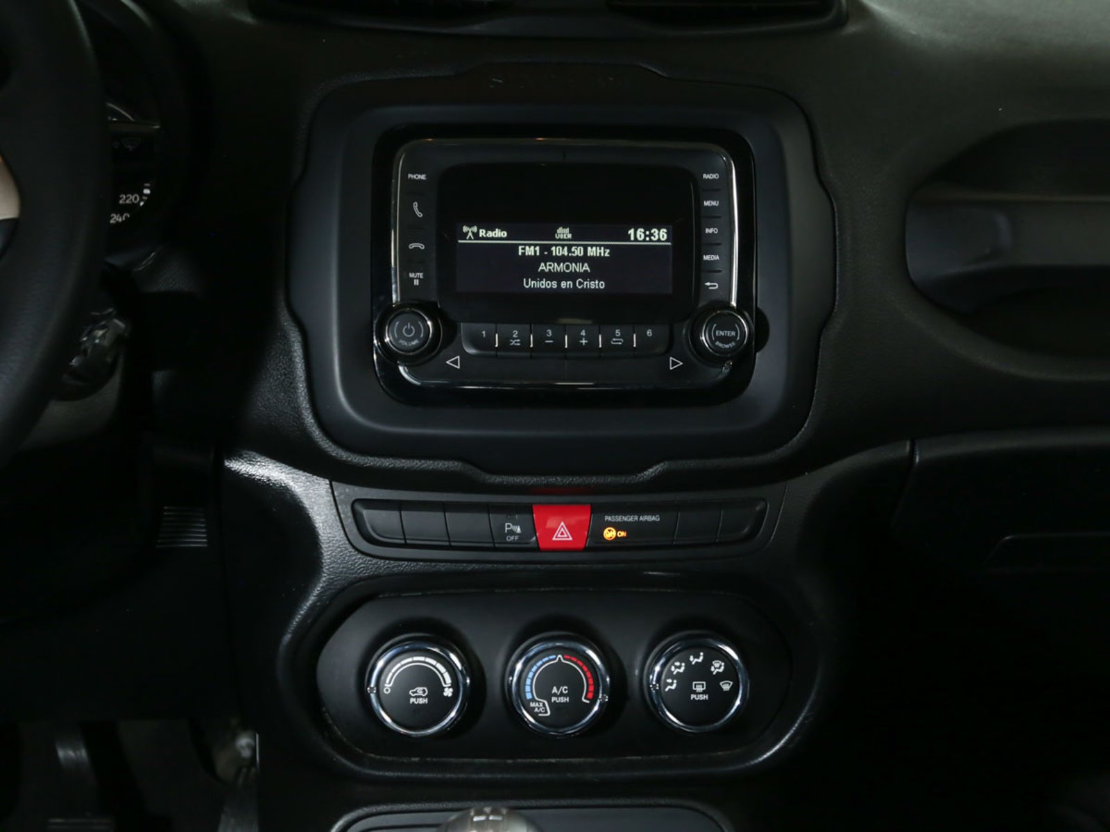 Jeep RENEGADE SPORT 4X2 MT 2018 - Imagen 13 de 13