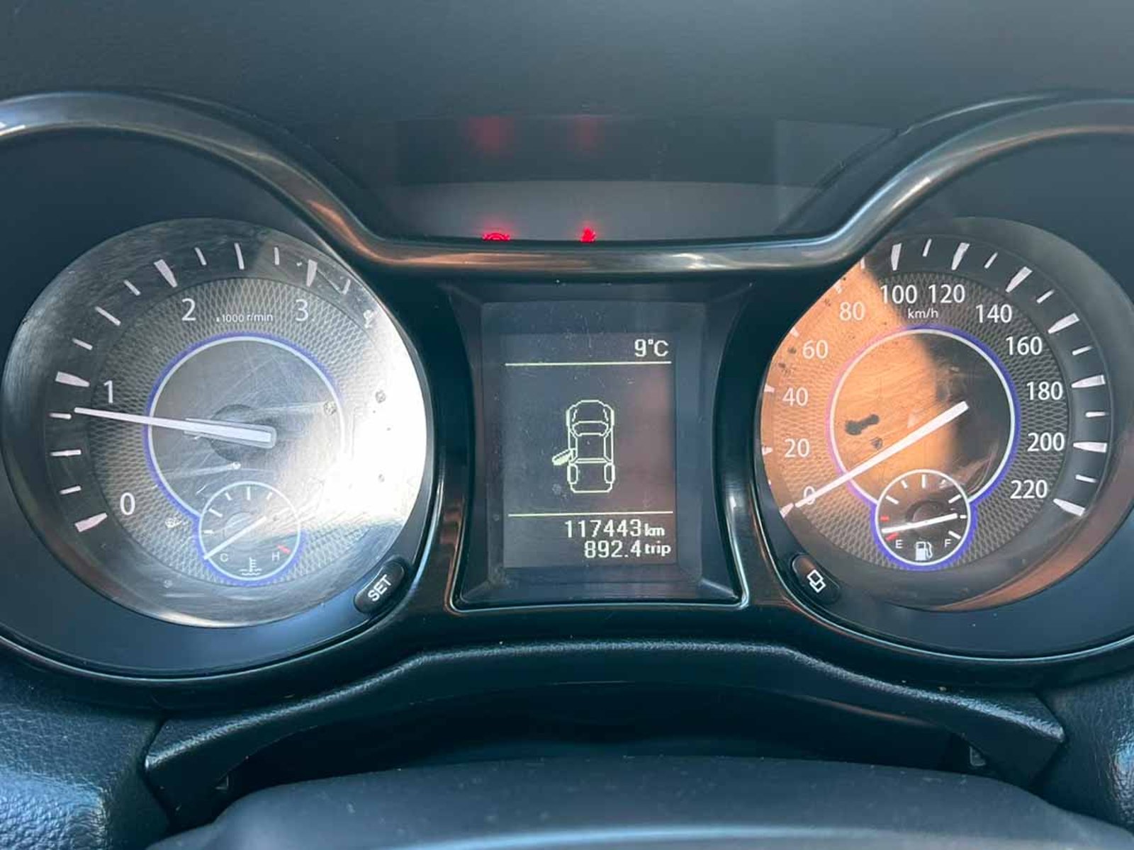 JMC VIGUS 2.4 PLUS DIESEL 2022 - Foto 5 de 8