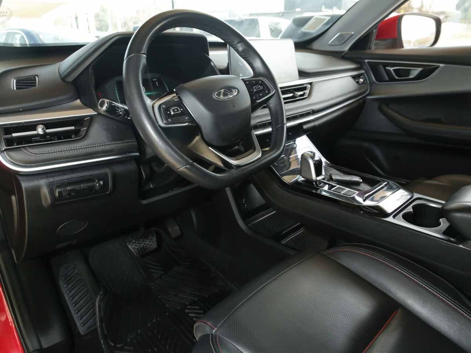 Chery TIGGO 7  PRO  1.5T  GLS  CVT  A/T 2023 - Imagen 6 de 8