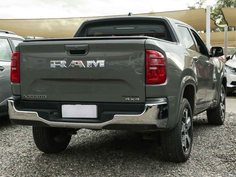 RAM RAMPAGE LARAMIE 2.2 DIESEL 200 HP 4X4 AT 2026 - Imagen 4 de 8