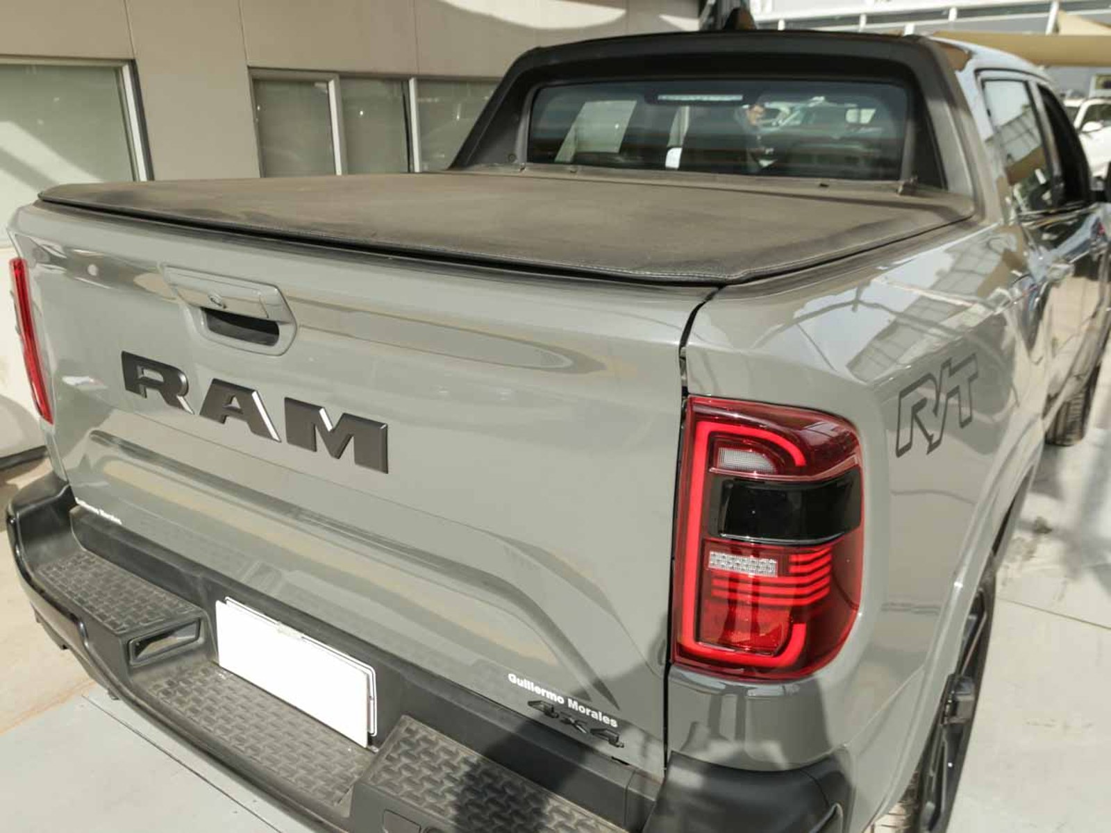 RAM RAMPAGE R/T 2.0 GASOLINA 272 HP 4X4 AT 2026 - Imagen 7 de 14