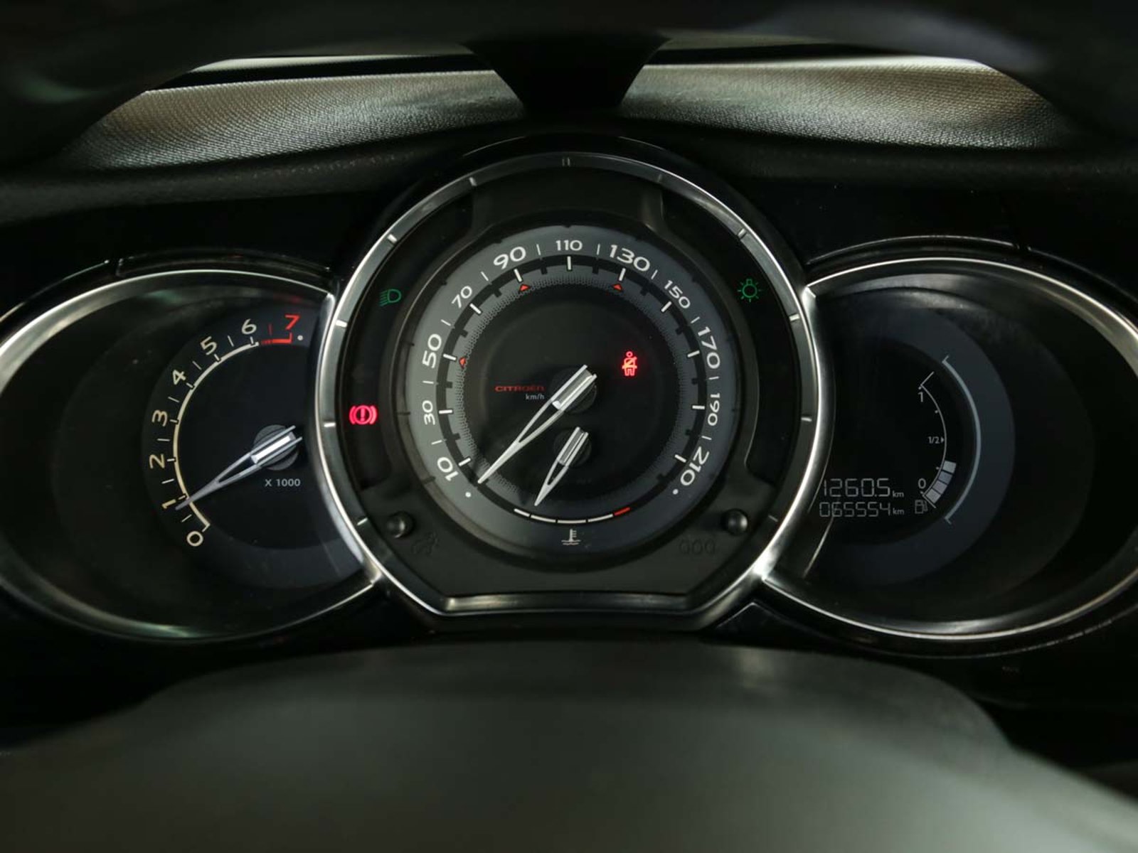 CITROEN DS3 VTI 1.6 2016 - Imagen 7 de 13