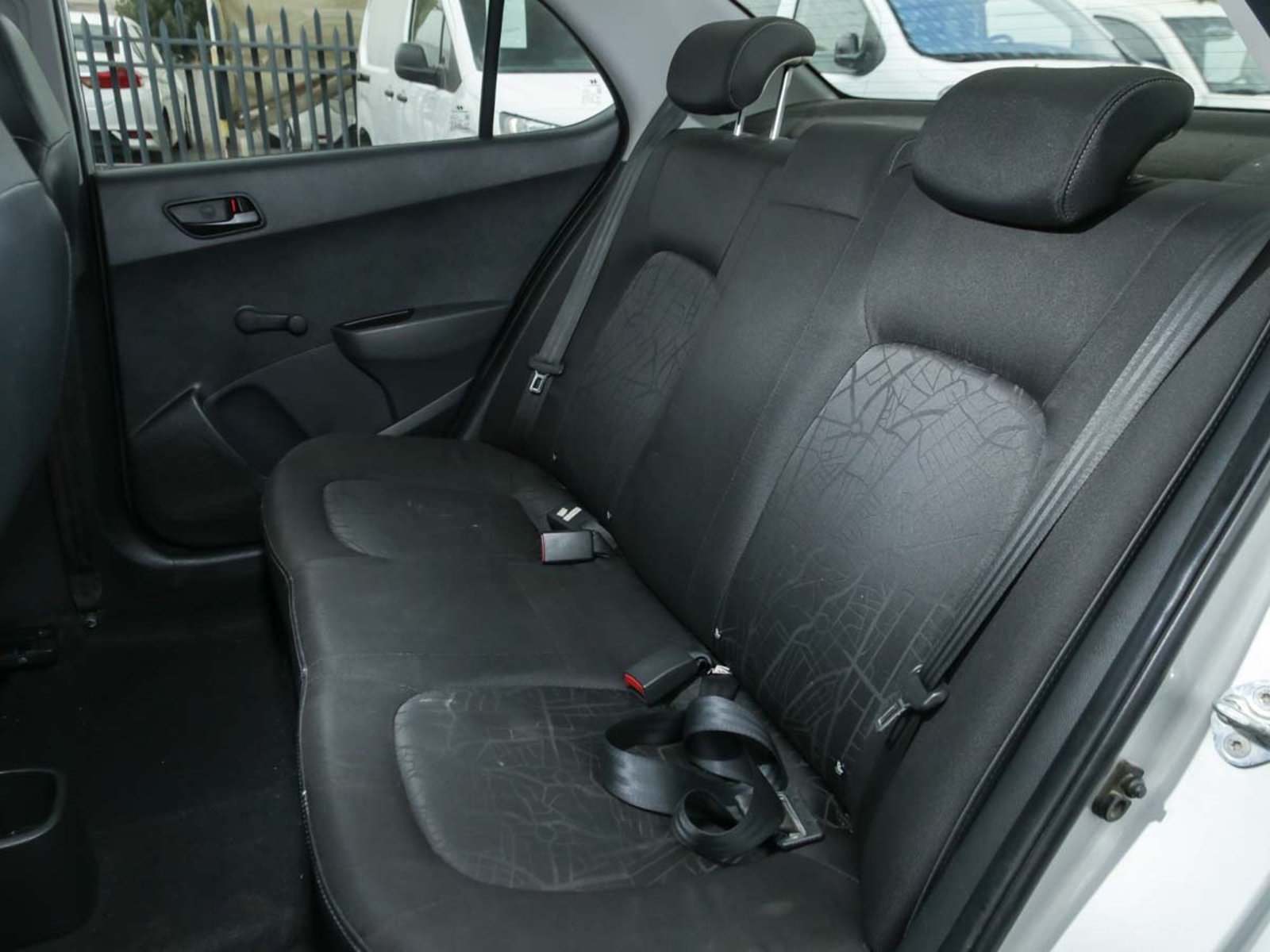 Hyundai GRAND I-10 BA SDN MT GL 2AB AC 2018 - Imagen 7 de 8