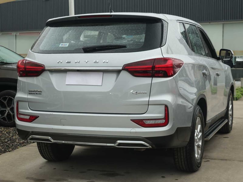 SsangYong REXTON 4X4 AT 2023 - Imagen 4 de 8
