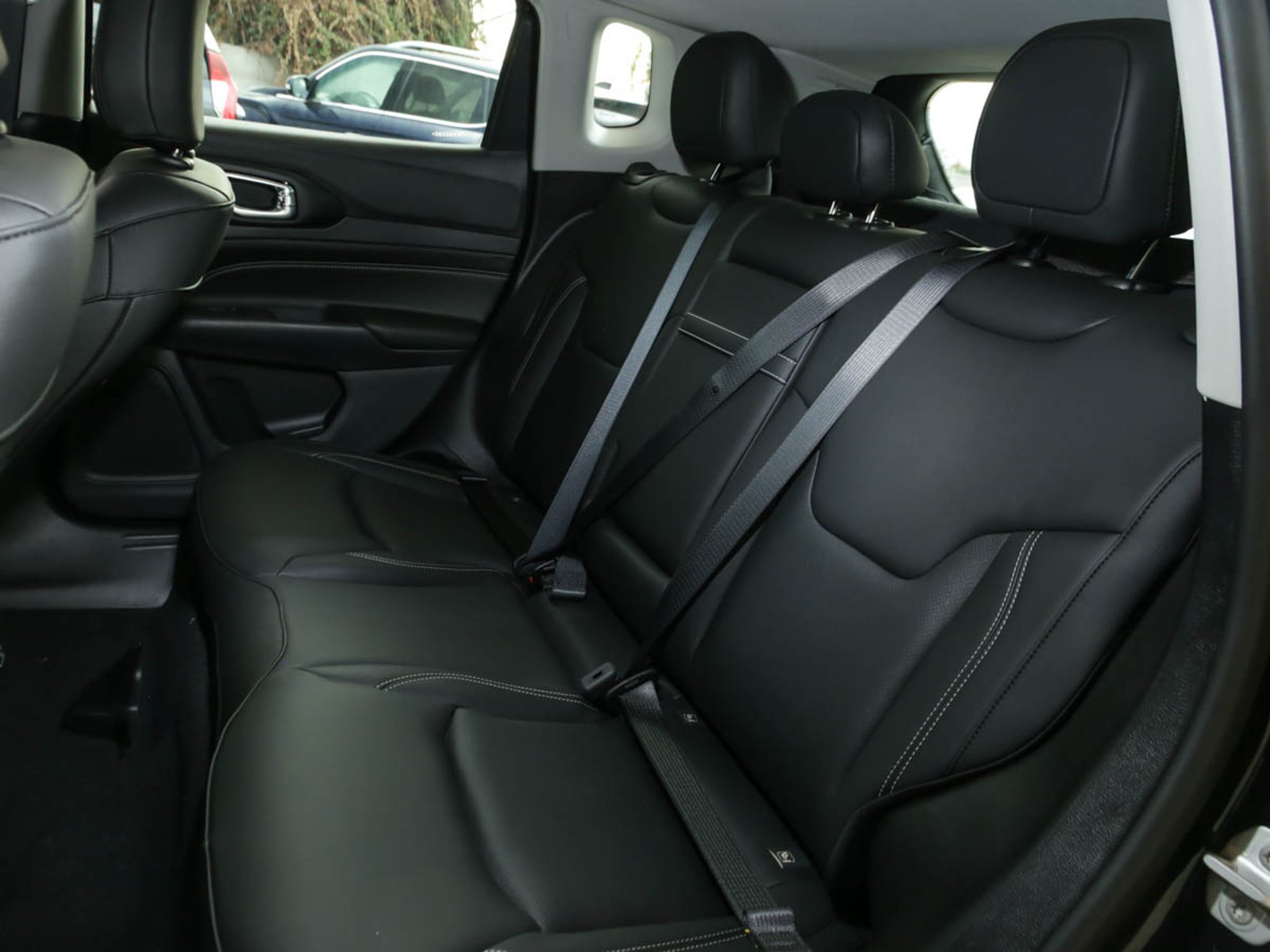 Jeep JEEP COMPASS LONGITUDE 1.3T AT6 FWD 2026 - Imagen 8 de 8