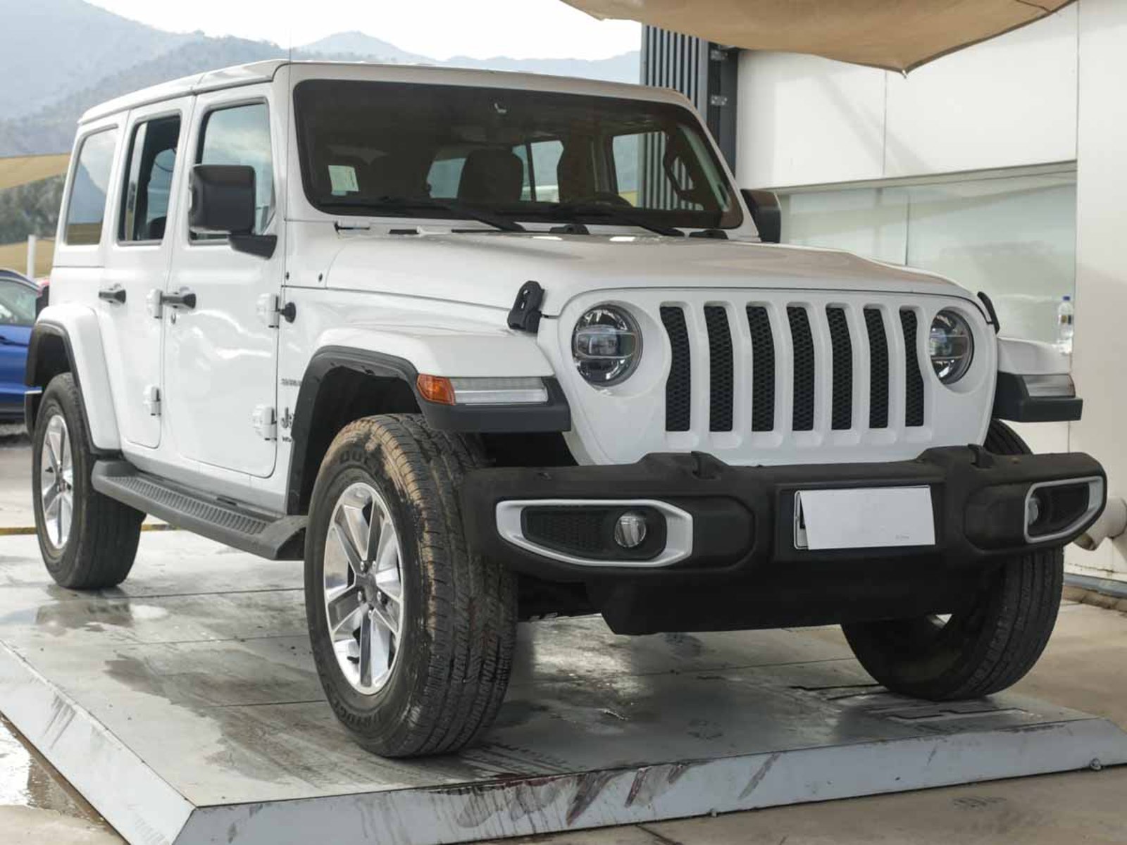 Jeep WRANGLER SAHARA U. 4X4 3.6 AUT 2019 - Foto 2 de 16