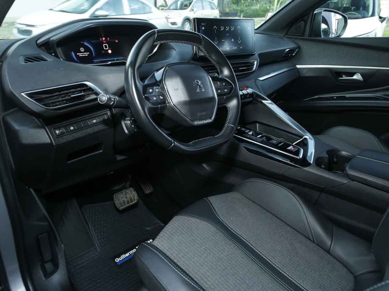 Peugeot 3008 ALLURE PACK BLUEHDI 130 EAT8 2024 - Imagen 6 de 8