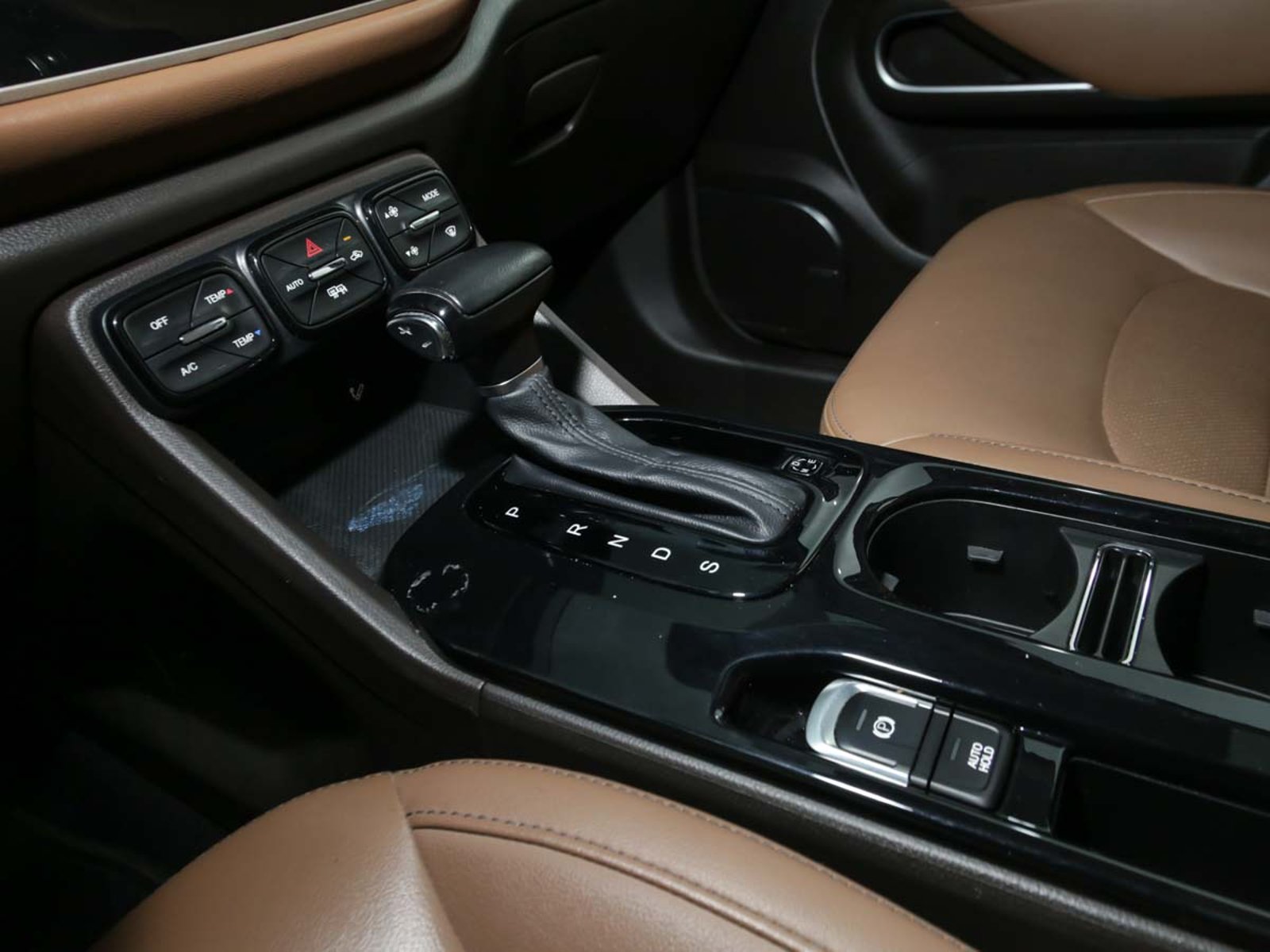 GAC MOTOR GS3 1.3T AT GE 2022 - Imagen 9 de 14