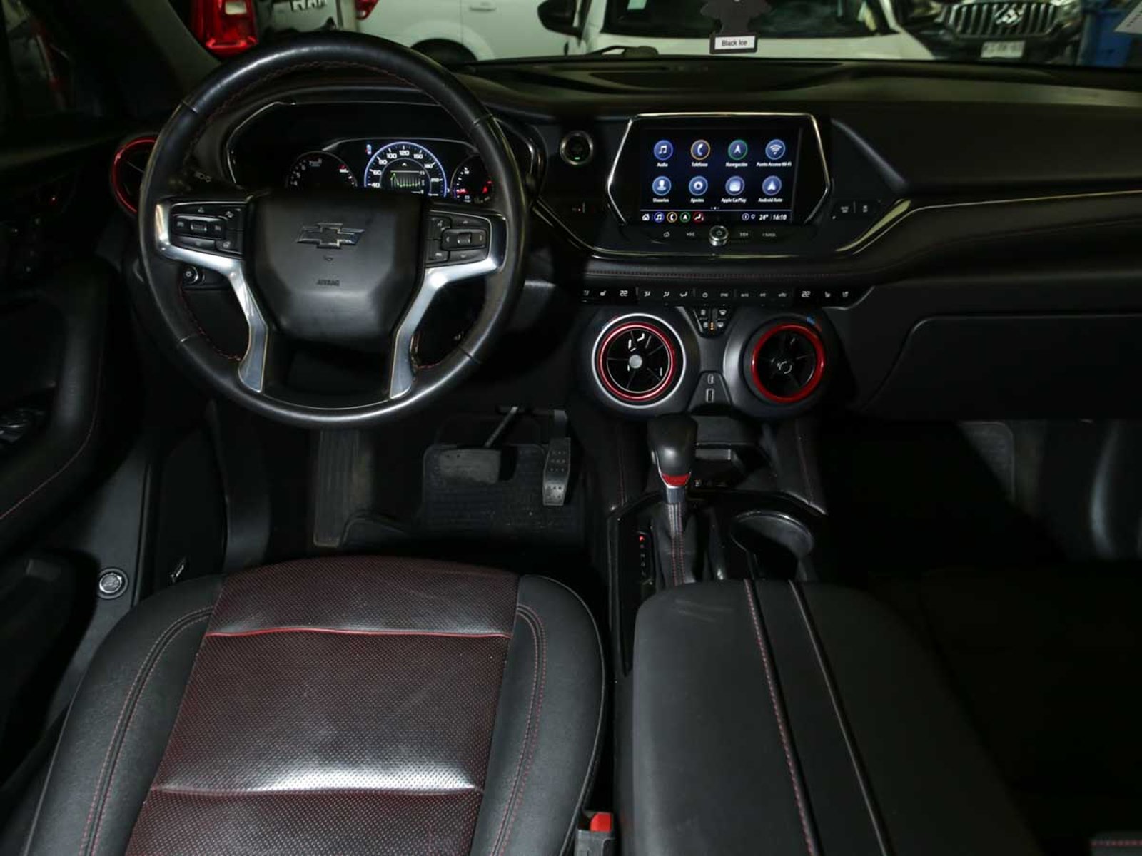 CHEVROLET BLAZER 3.6 RS AUTO 4WD 2023 - Imagen 13 de 15
