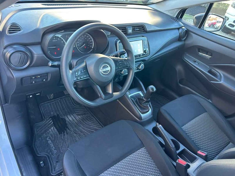 Nissan VERSA MT 1.6 2024 - Imagen 6 de 8