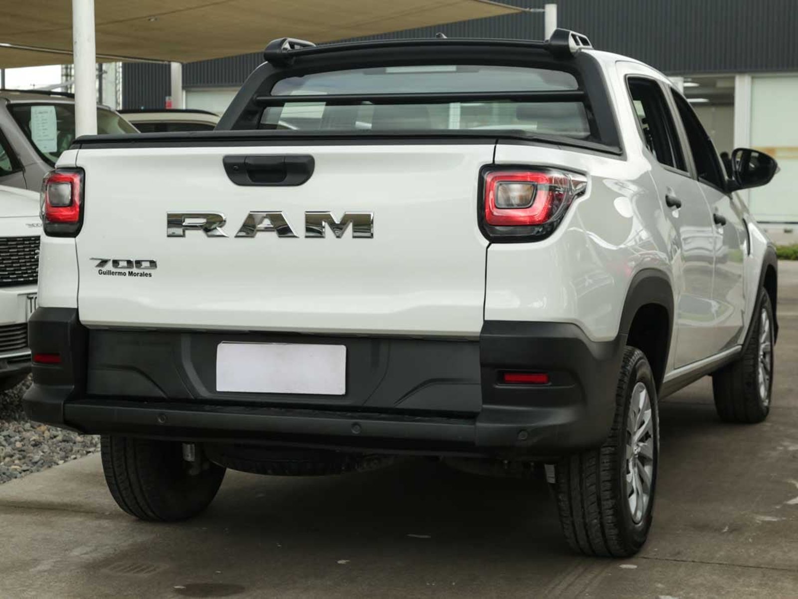 RAM 700 SLT CREW CAB 1.3 MT 2026 - Foto 4 de 8