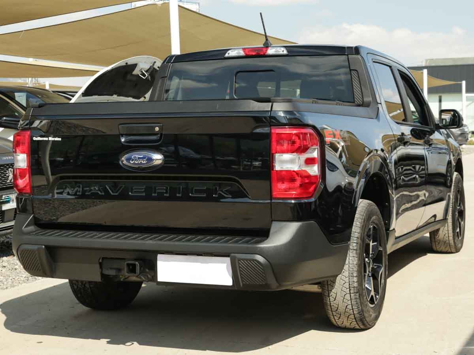 Ford MAVERICK LARIAT 4X4 2.0 AUT 2024 - Foto 4 de 8