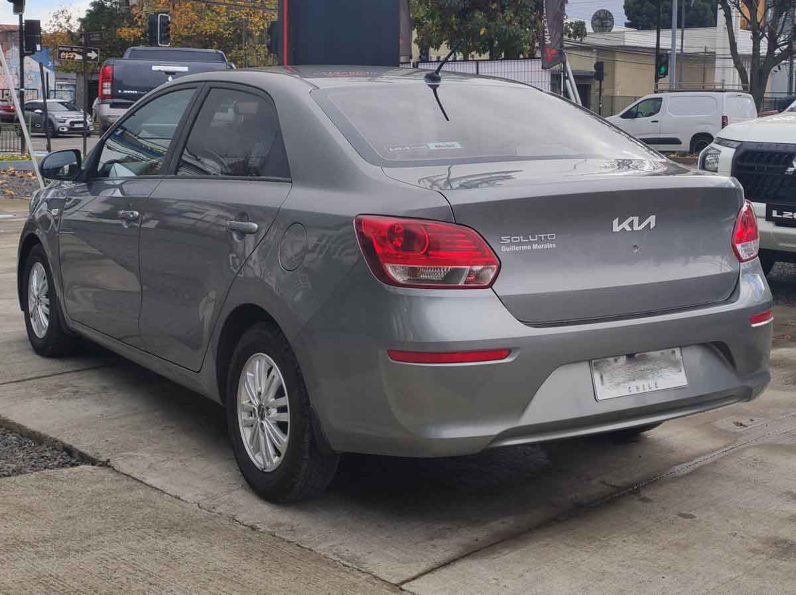 KIA MOTORS SOLUTO LX 1.4 2025 - Imagen 4 de 14