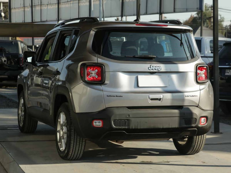 Jeep RENEGADE SPORT 1.8 2022 - Imagen 3 de 8