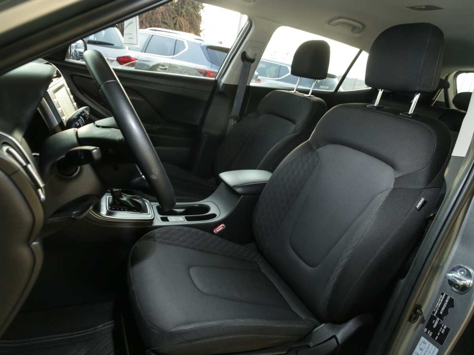 Hyundai Creta SU2i 1.5 CVT PLUS 2025 - Imagen 7 de 8