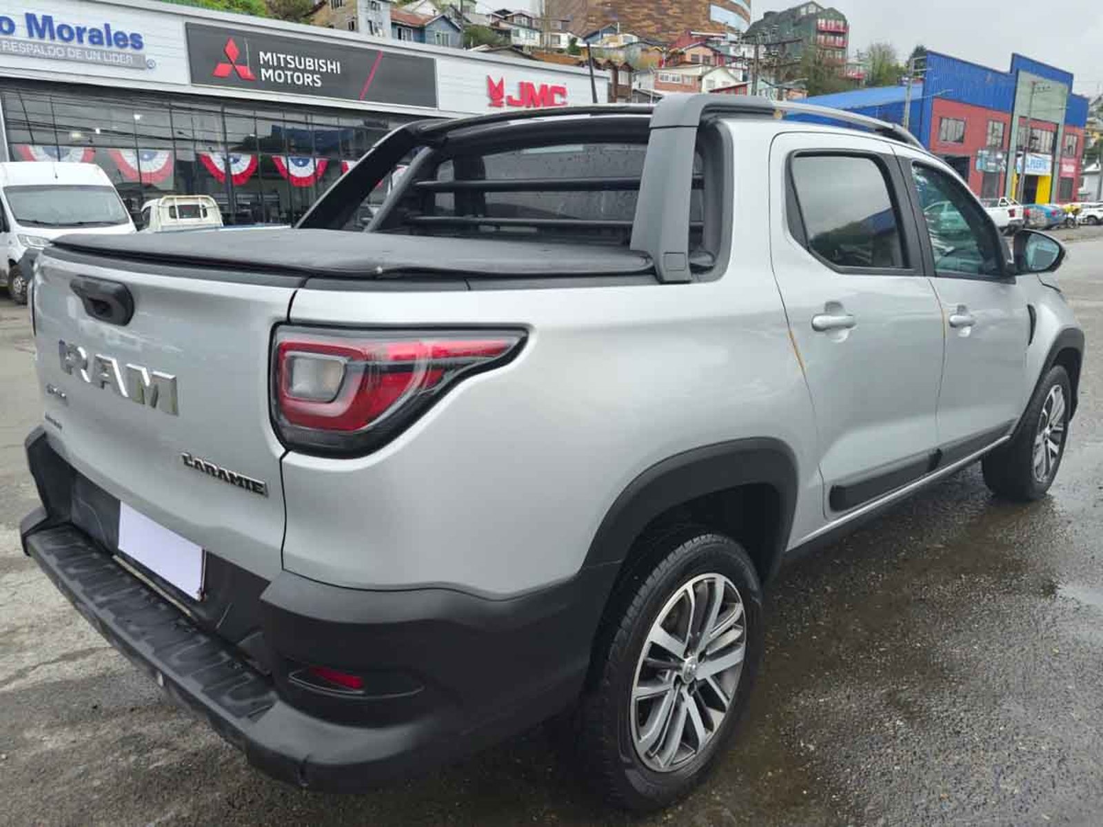 RAM 700 LARAMIE CD 1.3 2022 - Foto 4 de 8