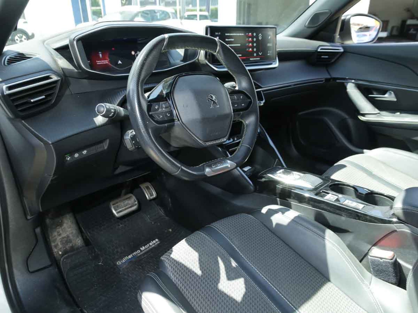 Peugeot 2008 GT BLUEHDI 130 EAT8 2023 - Imagen 6 de 8
