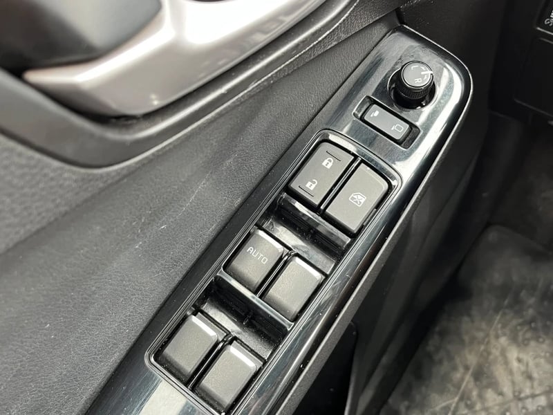 Mazda Bt-50 2023 - Imagen 19 de 20