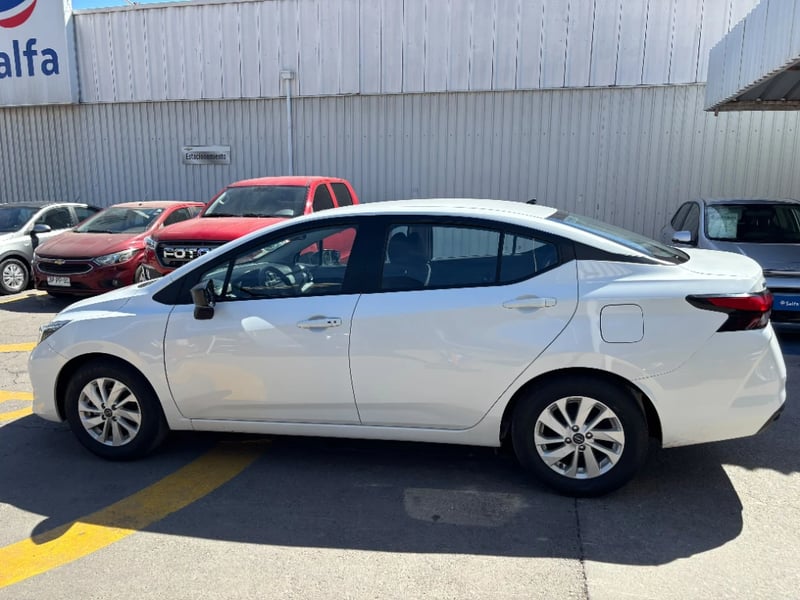 Nissan Versa 2025 - Imagen 7 de 20