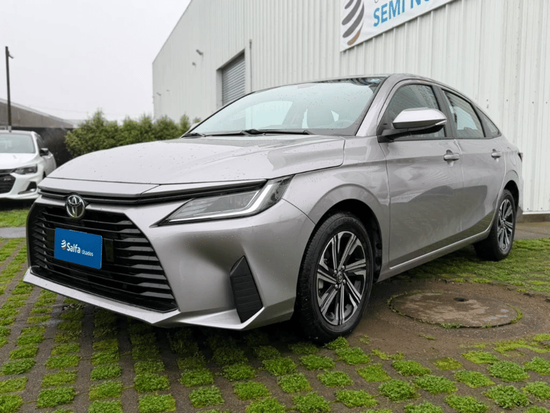 Toyota Yaris 2024