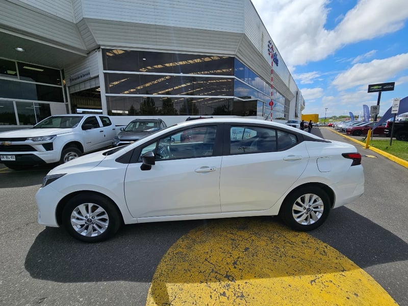 Nissan Versa 2025 - Imagen 8 de 20