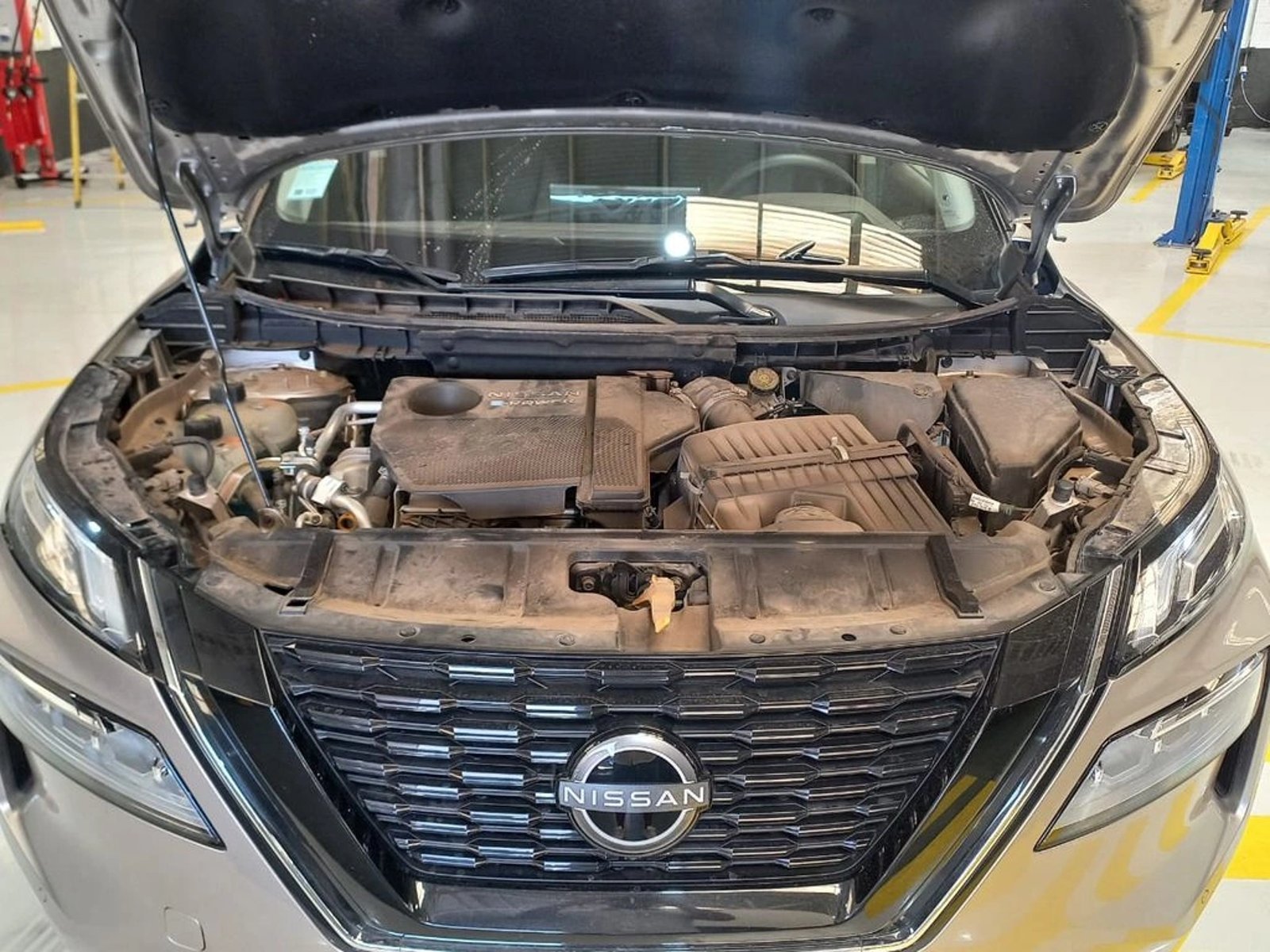 Nissan X-TRAIL 1.5 E-POWER EXCLUSIVE HYBRID 4X4 CVT AT 5P 2025 - Imagen 12 de 20