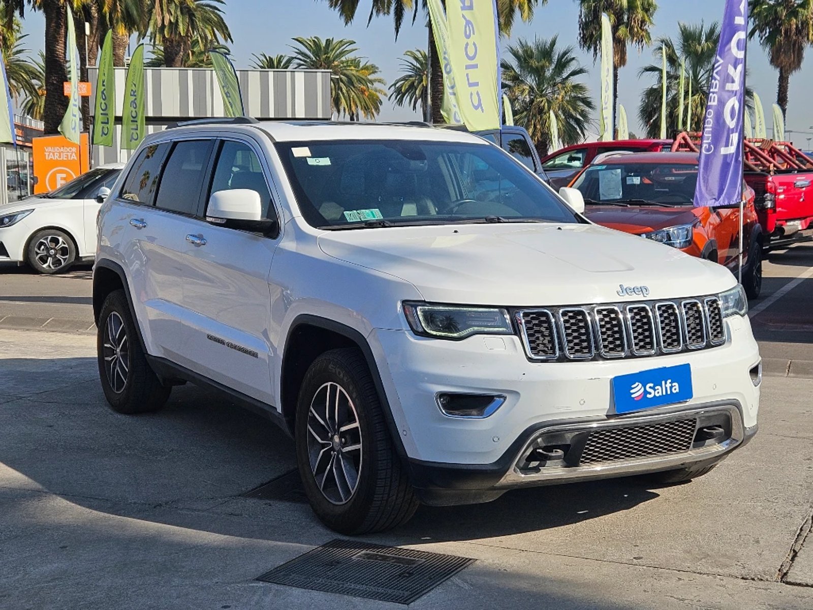 Jeep GRAND CHEROKEE 3.6 LIMITED LX 4X4 AT 5P 2018 - Foto 3 de 20