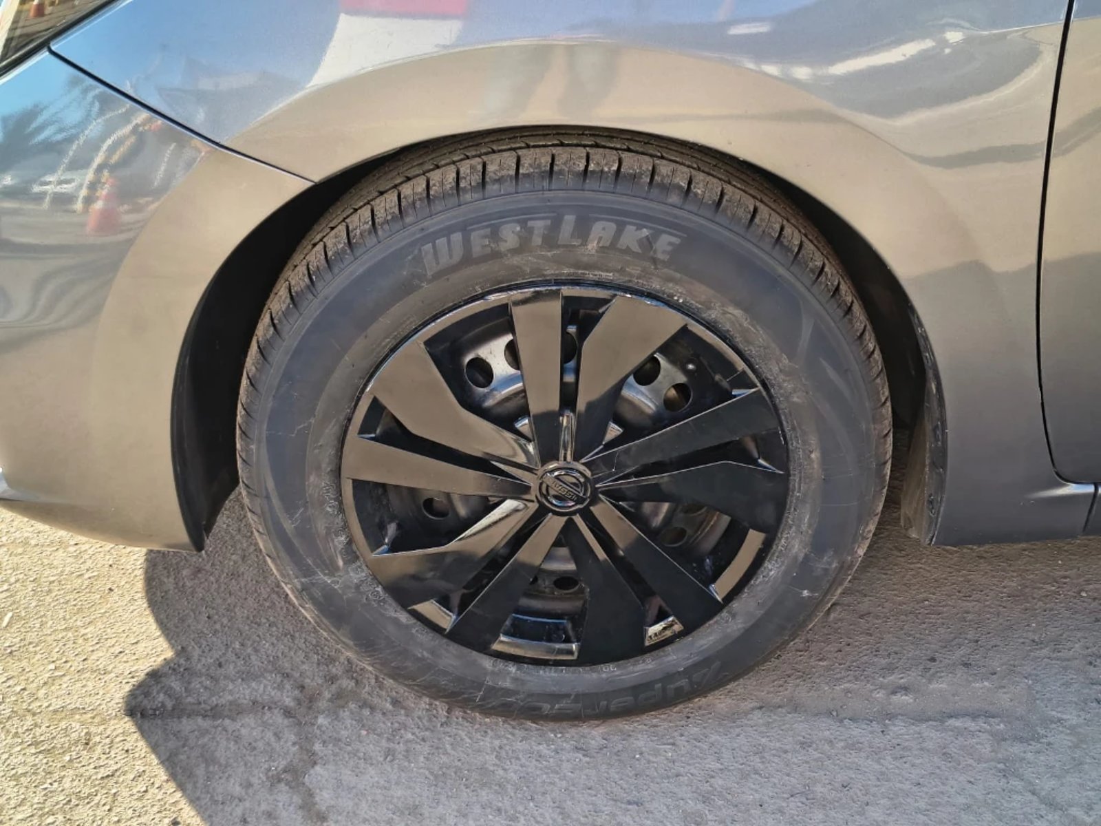 Nissan Versa 2022 - Foto 5 de 17