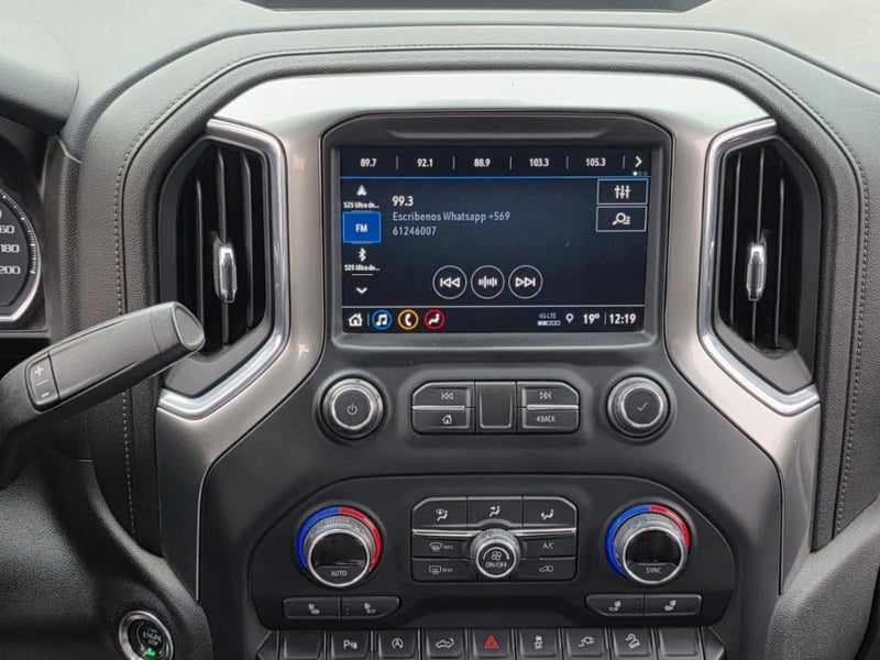 Chevrolet Silverado 2021 - Imagen 19 de 20