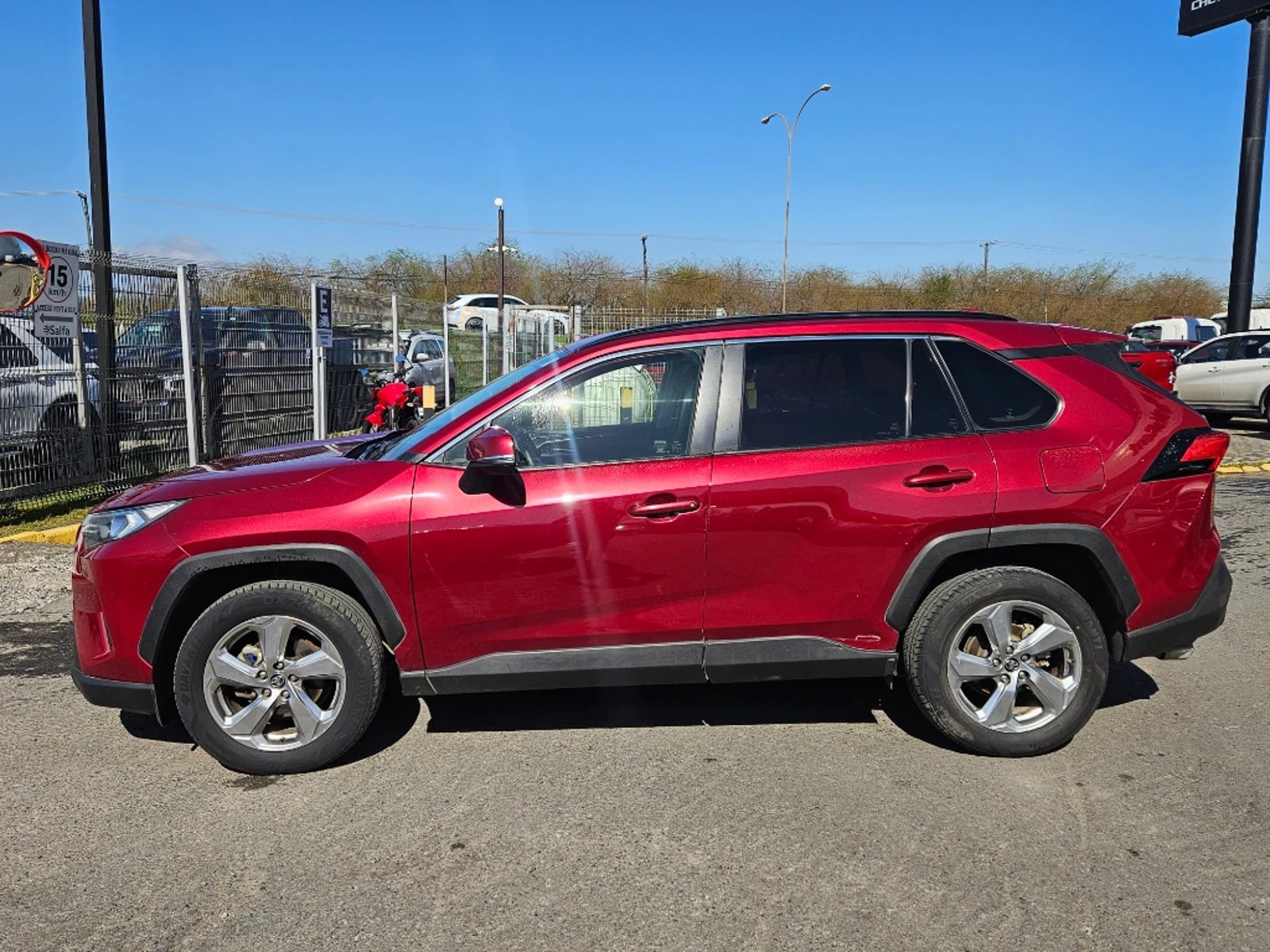 Toyota Rav4 2021 - Imagen 8 de 20