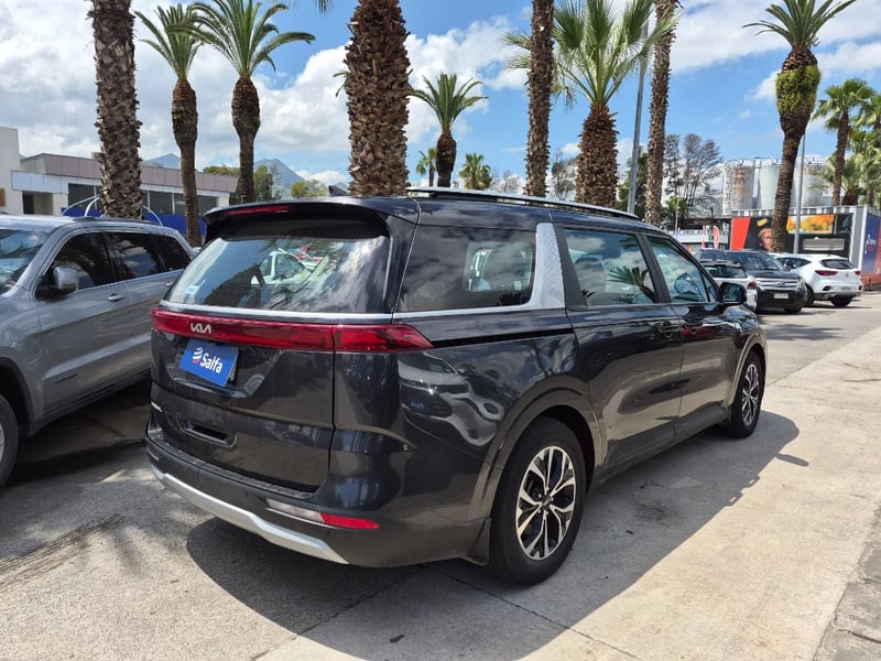 Kia Carnival 2024 - Imagen 5 de 20