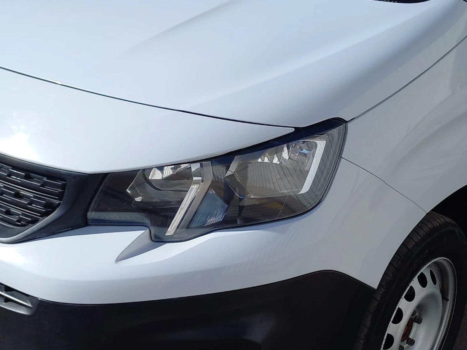 Peugeot PARTNER 1.6 HDI 90HP PL AA E5 2024 - Imagen 12 de 20