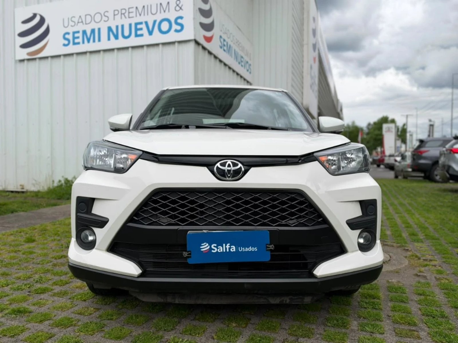 Toyota Raize 2025 - Foto 2 de 20