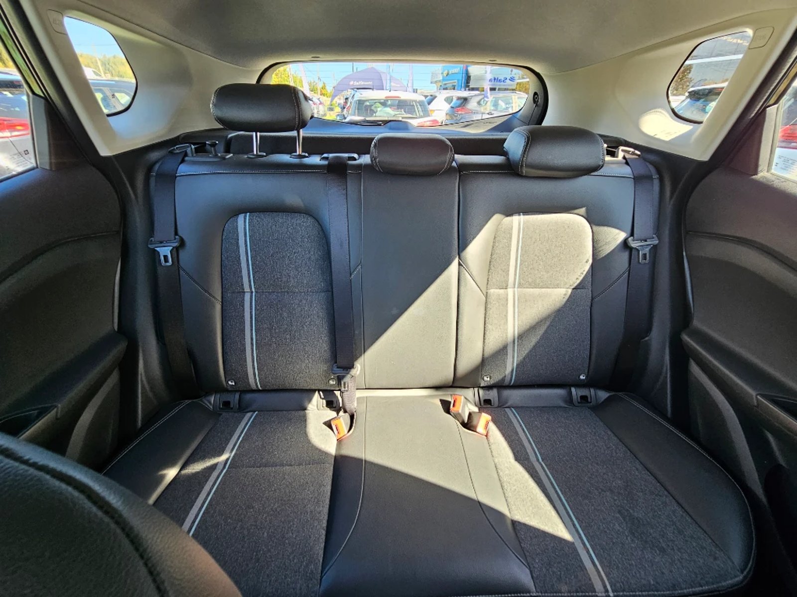 Chevrolet TRACKER 1.2T LTZ R 4X2 AT 5P 2025 - Imagen 18 de 20