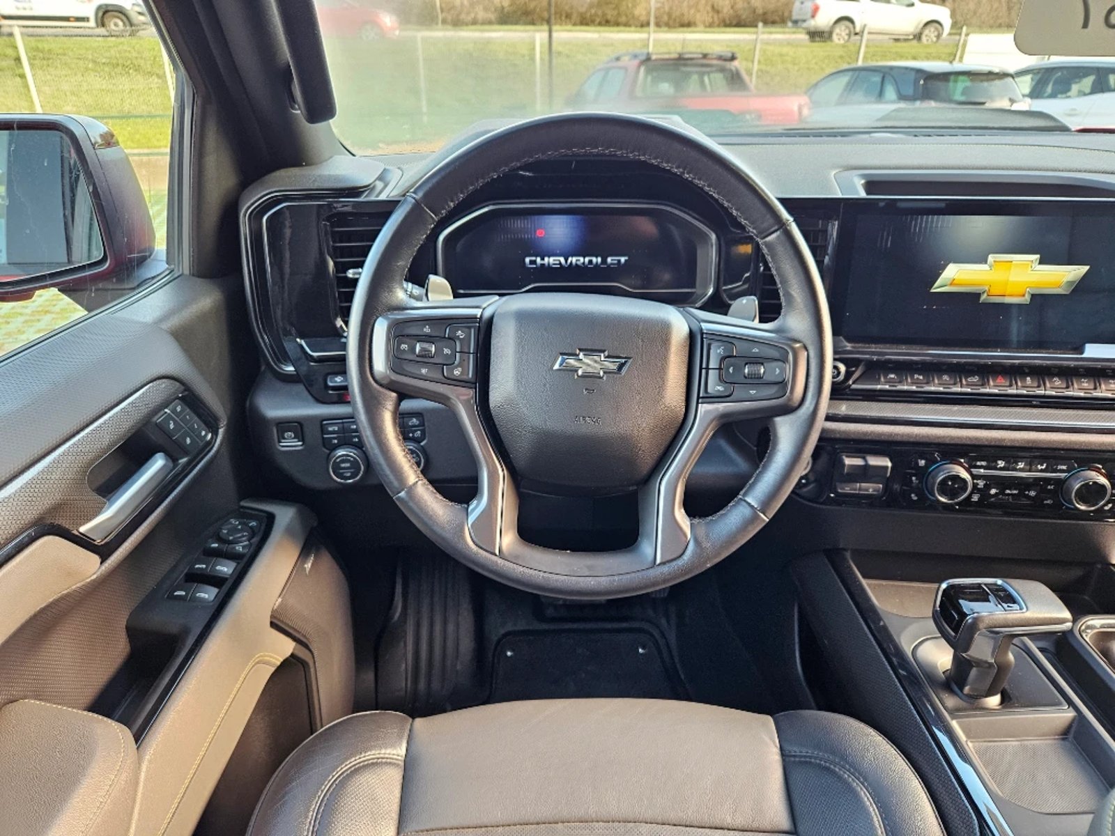 Chevrolet Silverado 2023 - Imagen 13 de 20