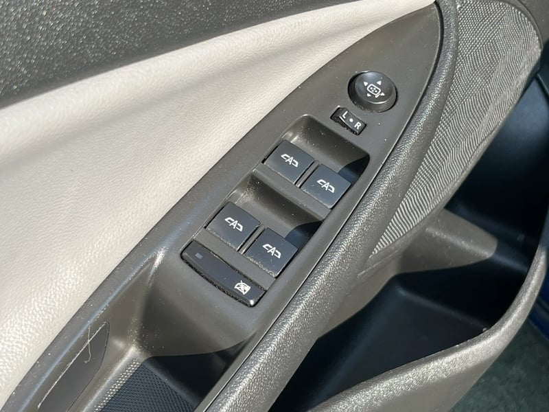 Chevrolet Onix 2023 - Imagen 20 de 20