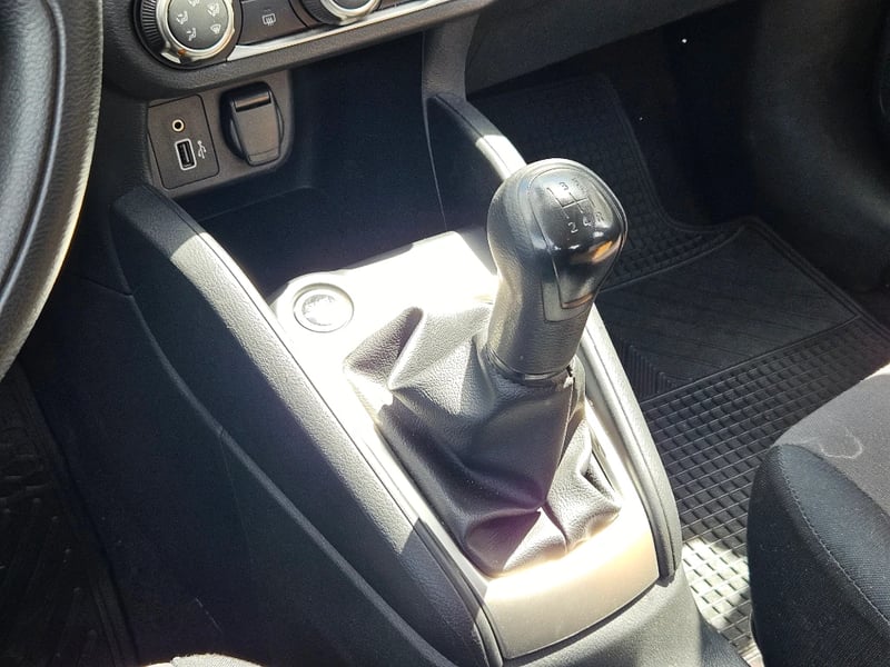 Nissan Versa 2025 - Imagen 12 de 20