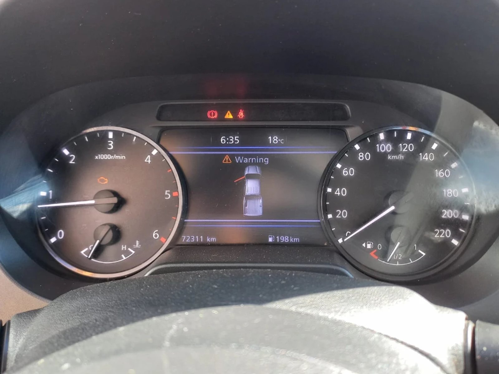 Nissan NAVARA DC 4x2 2.3TDI SE 2024 - Imagen 19 de 20
