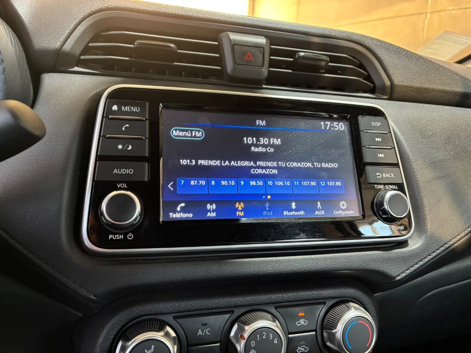 Nissan Versa 2025 - Imagen 16 de 20
