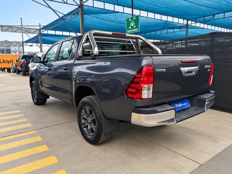 Toyota Hilux 2024 - Imagen 7 de 20