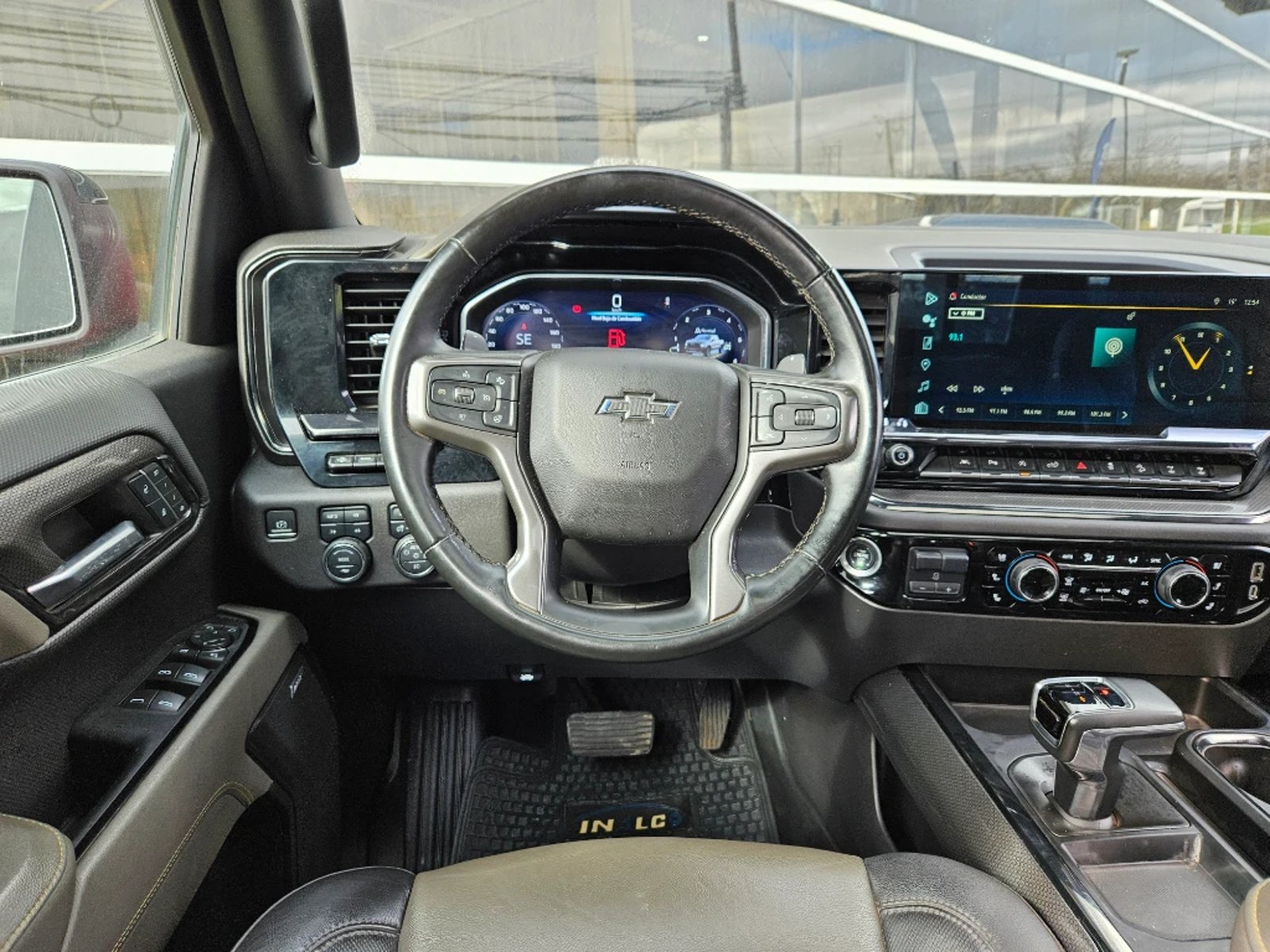 Chevrolet Silverado 2024 - Imagen 13 de 20
