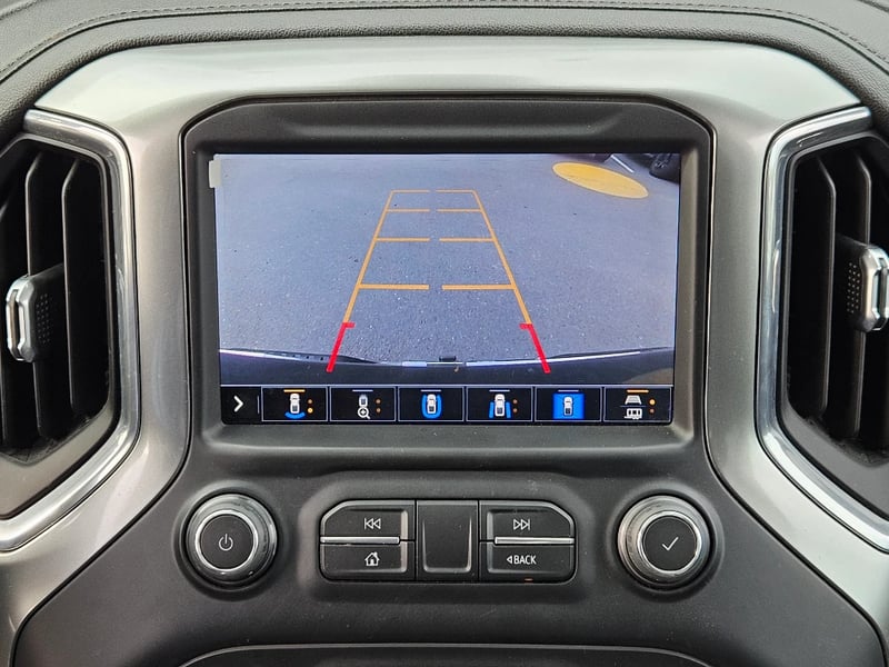 Chevrolet Silverado 2022 - Imagen 18 de 20
