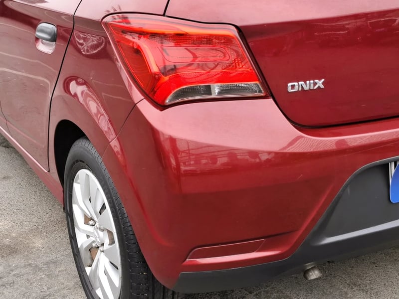 Chevrolet Onix 2018 - Imagen 8 de 20