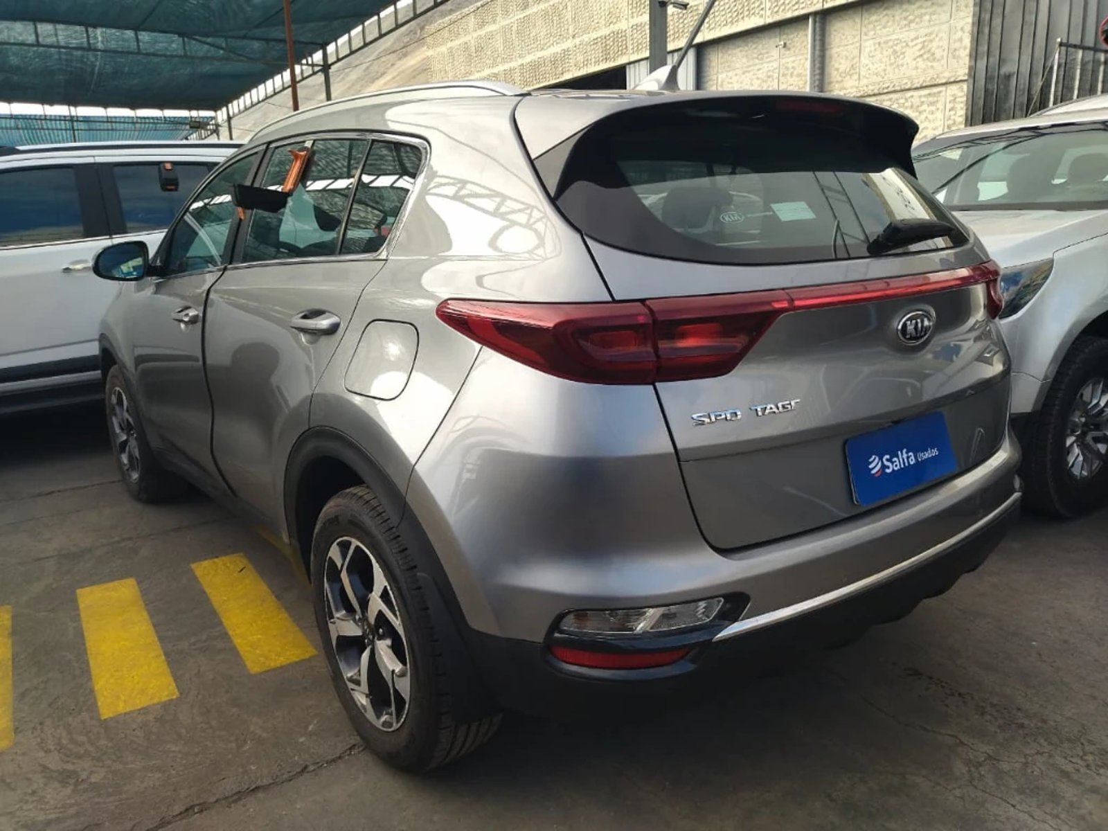 Kia SPORTAGE 2.0 LX 2WD 6MT 5P 2020 - Imagen 7 de 20